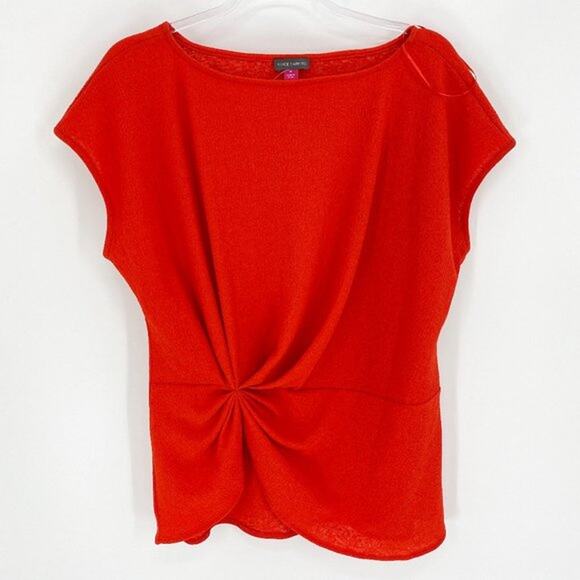 VINCE CAMUTO Womens Shirt Size M Side Cinch Knit Crepe Red Short Sleeve Top - Picture 1 of 7